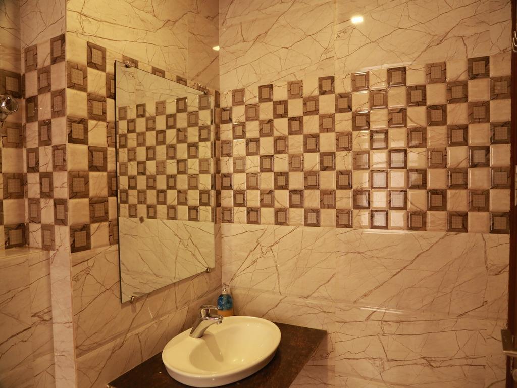Hotel Shivam International - A Well Hygiene Property All Staff Vaccinated " Neu-Delhi Exterior foto